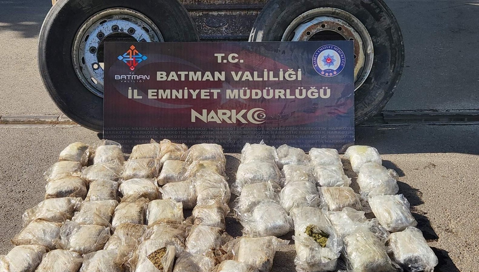 batmandauyusturucu operasyonunda 4 tutuklama ulPKItYI