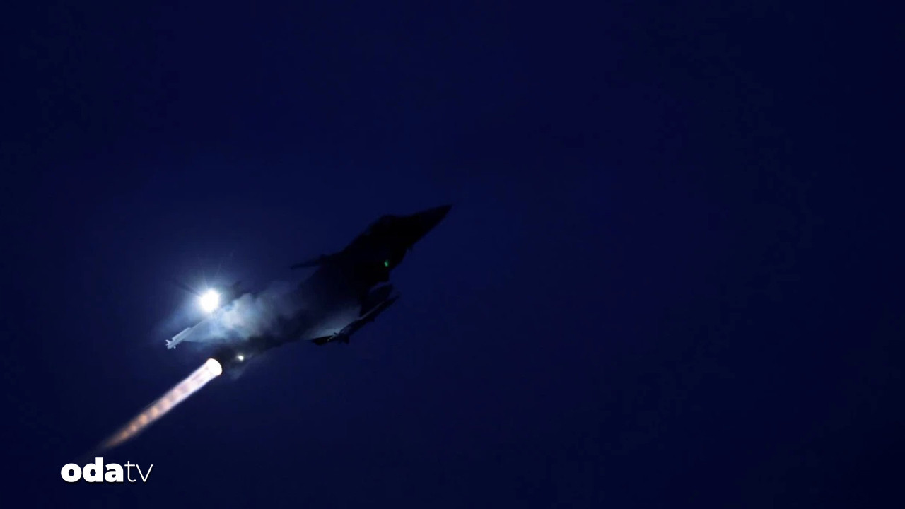 Rus jetlerinden Alman fırkateynine tehdit