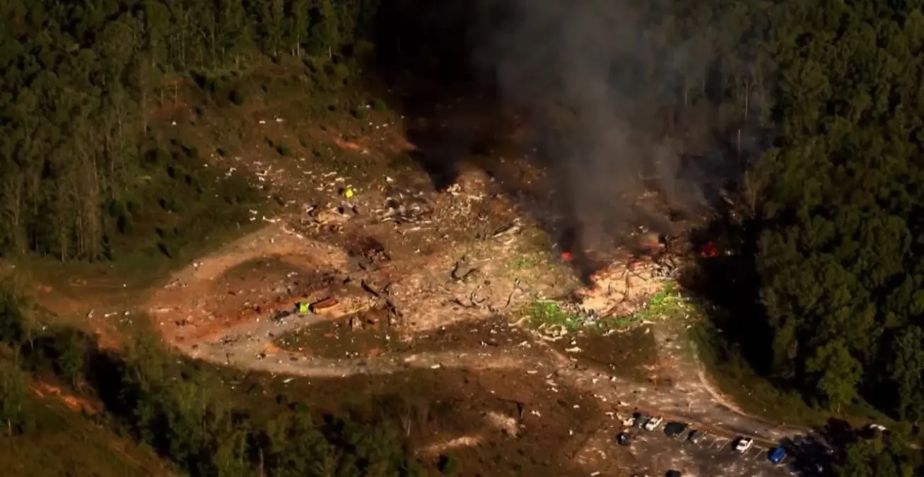 tennesseede askeri muhimmat tesisi patladi 18 kayip yZlKUWGr