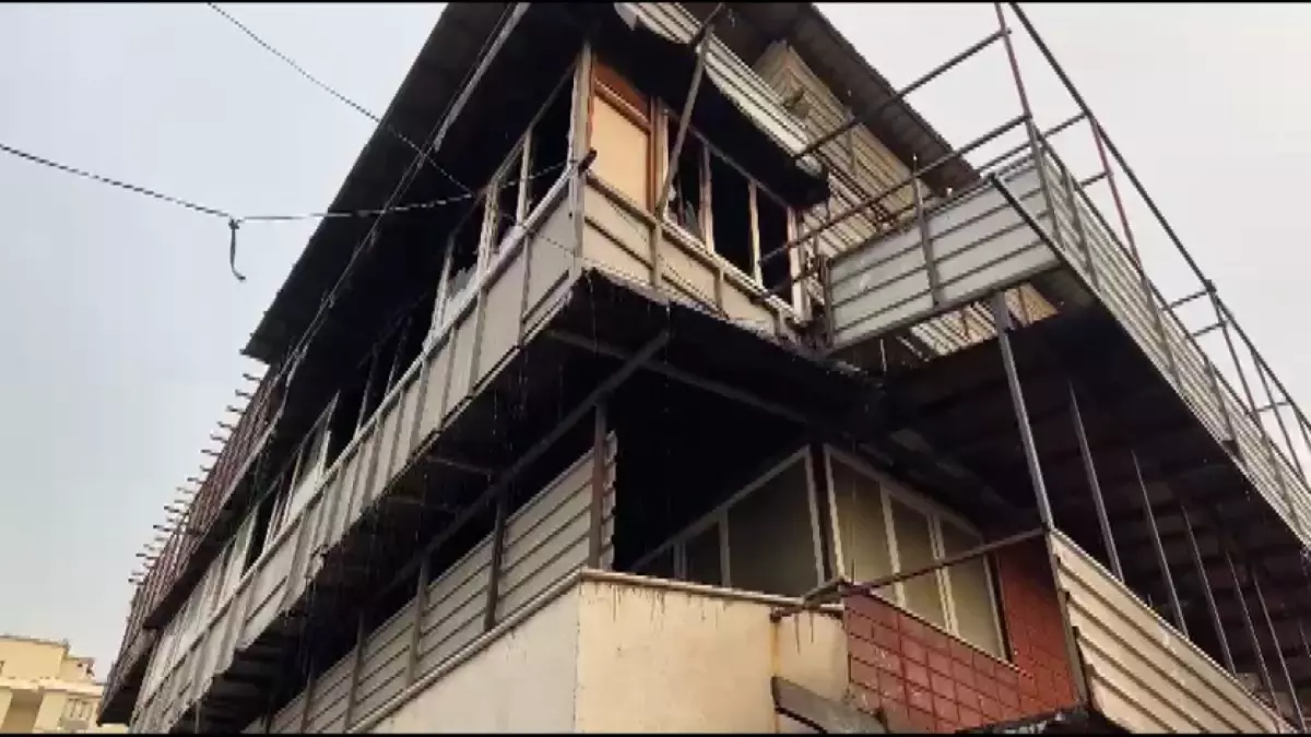 Ümraniye’de Kereste Atölyesinde Yangın