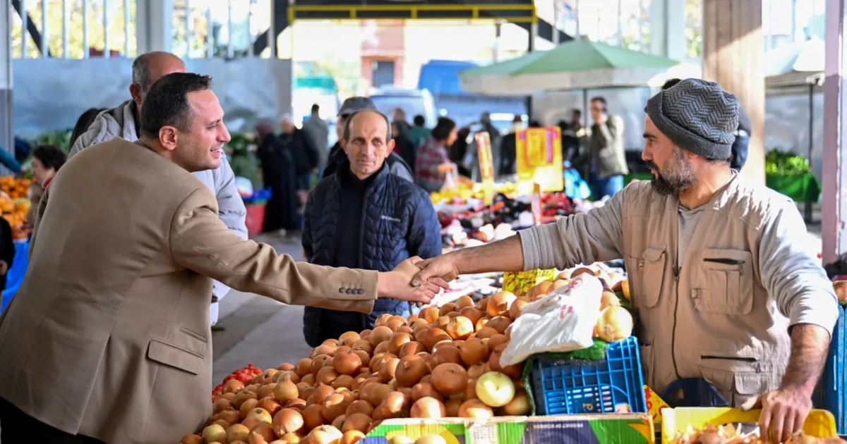 İzmir Bornova’da Pazaryeri ziyareti ve denetimi