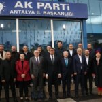 bakan-bak-ak-parti-antalya-il-baskanligini-ziyaret-etti-FtuPP6Ch.jpg