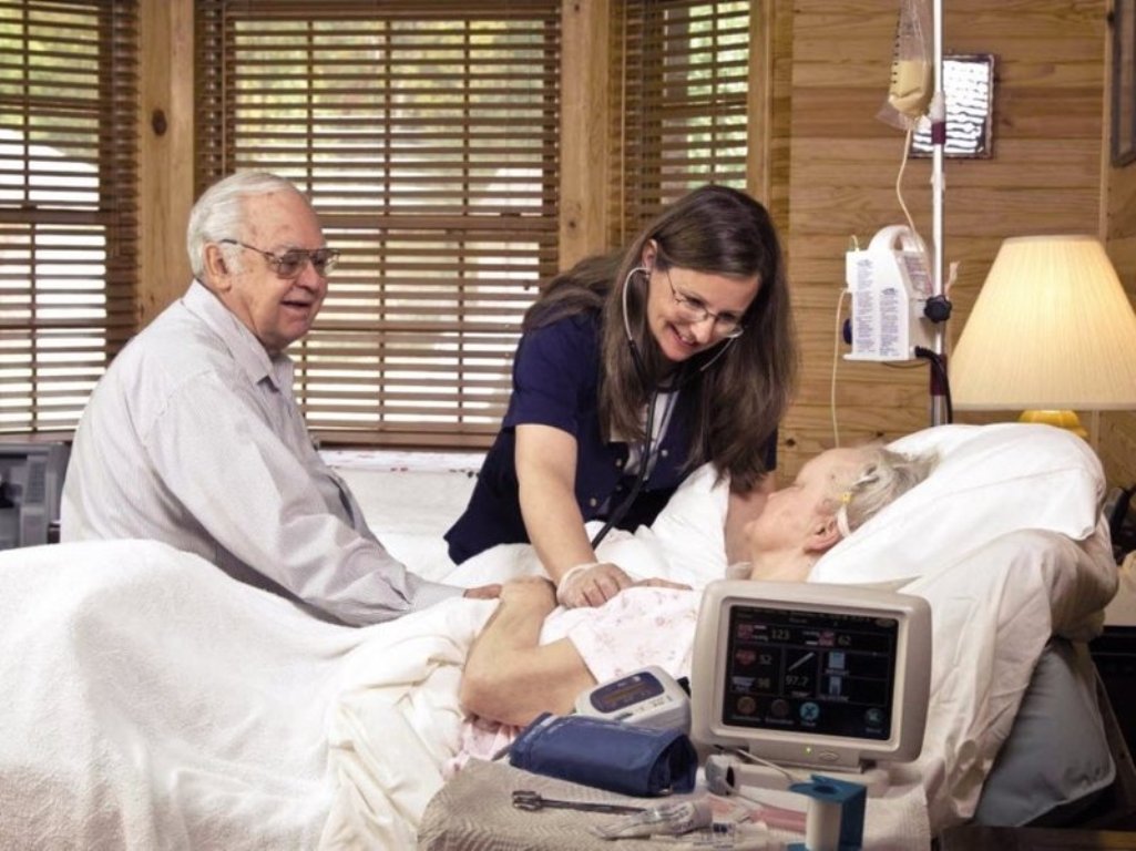 Evde Sağlık Teknolojileri ile Sınır Tanımayan Hastaneler